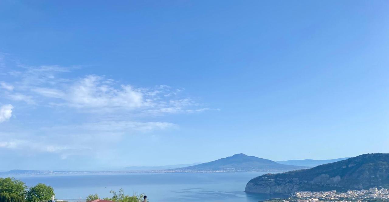 Villa Monica B&B Sorrento Ngoại thất bức ảnh