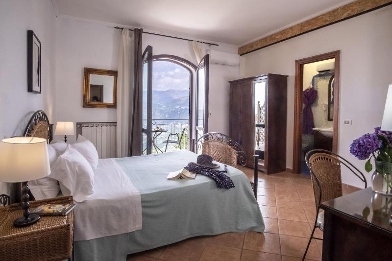 Villa Monica B&B Sorrento Ngoại thất bức ảnh