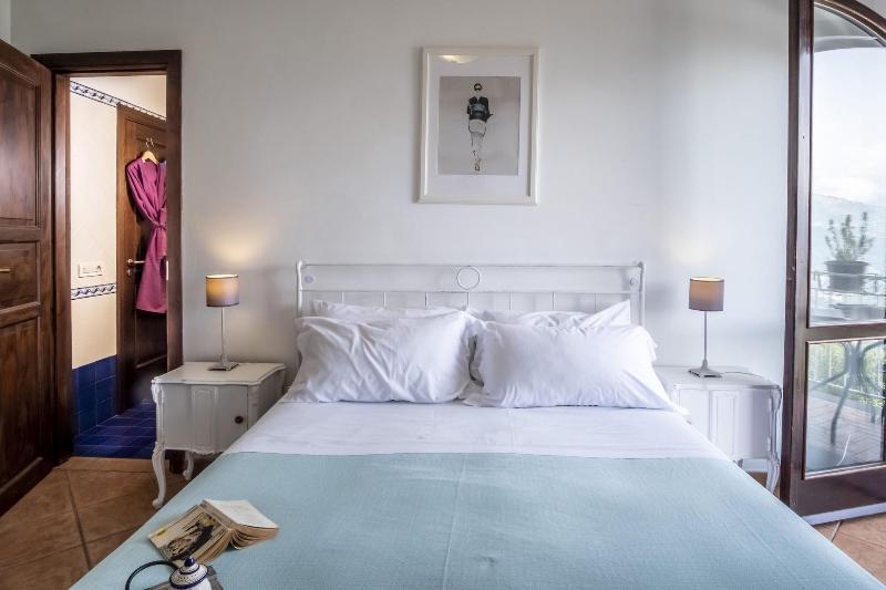 Villa Monica B&B Sorrento Ngoại thất bức ảnh