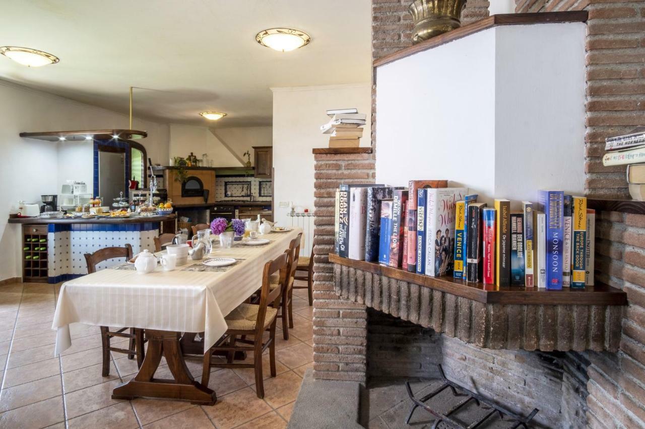 Villa Monica B&B Sorrento Ngoại thất bức ảnh